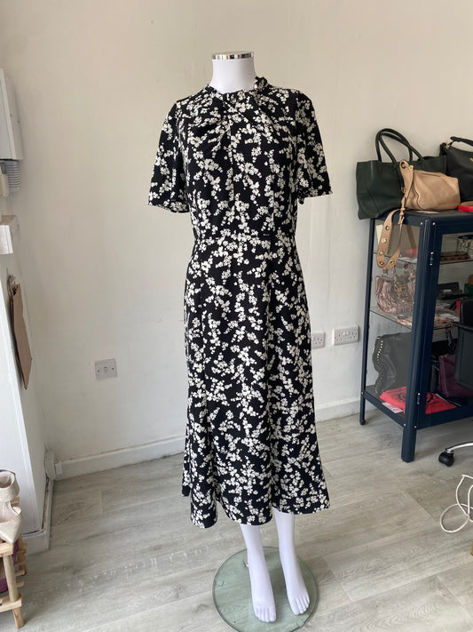 French Connection Black and White Floral Print Dress Size 10