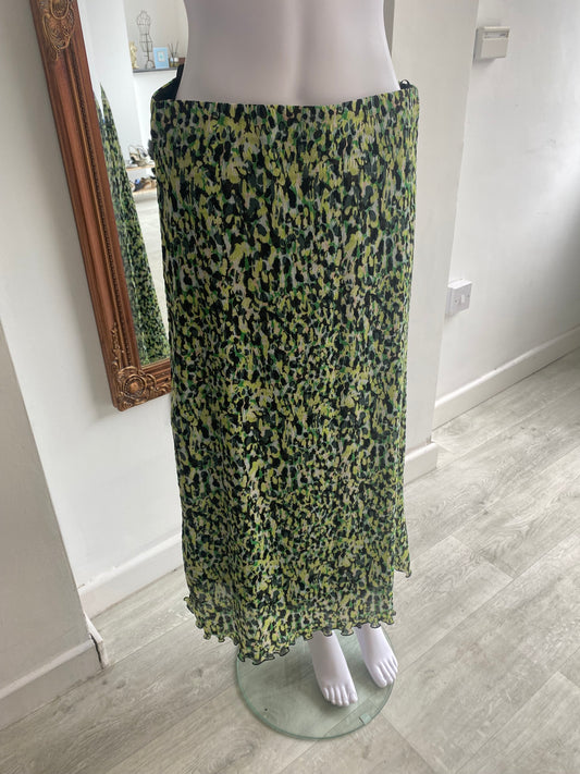 Oliver Bonas Green Patterned Midi Skirt Size 12