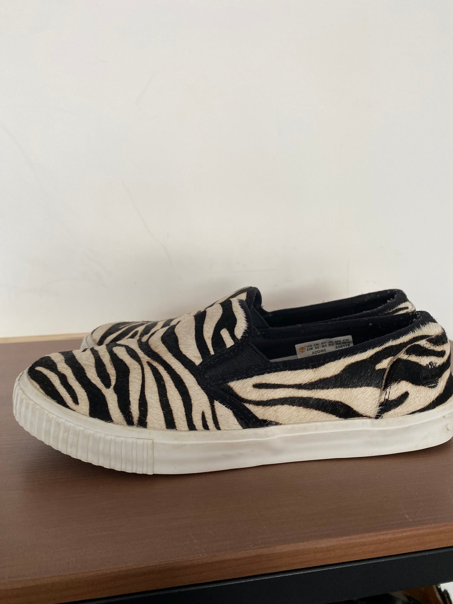 Timberland Zebra Print Loafers Size 6.5