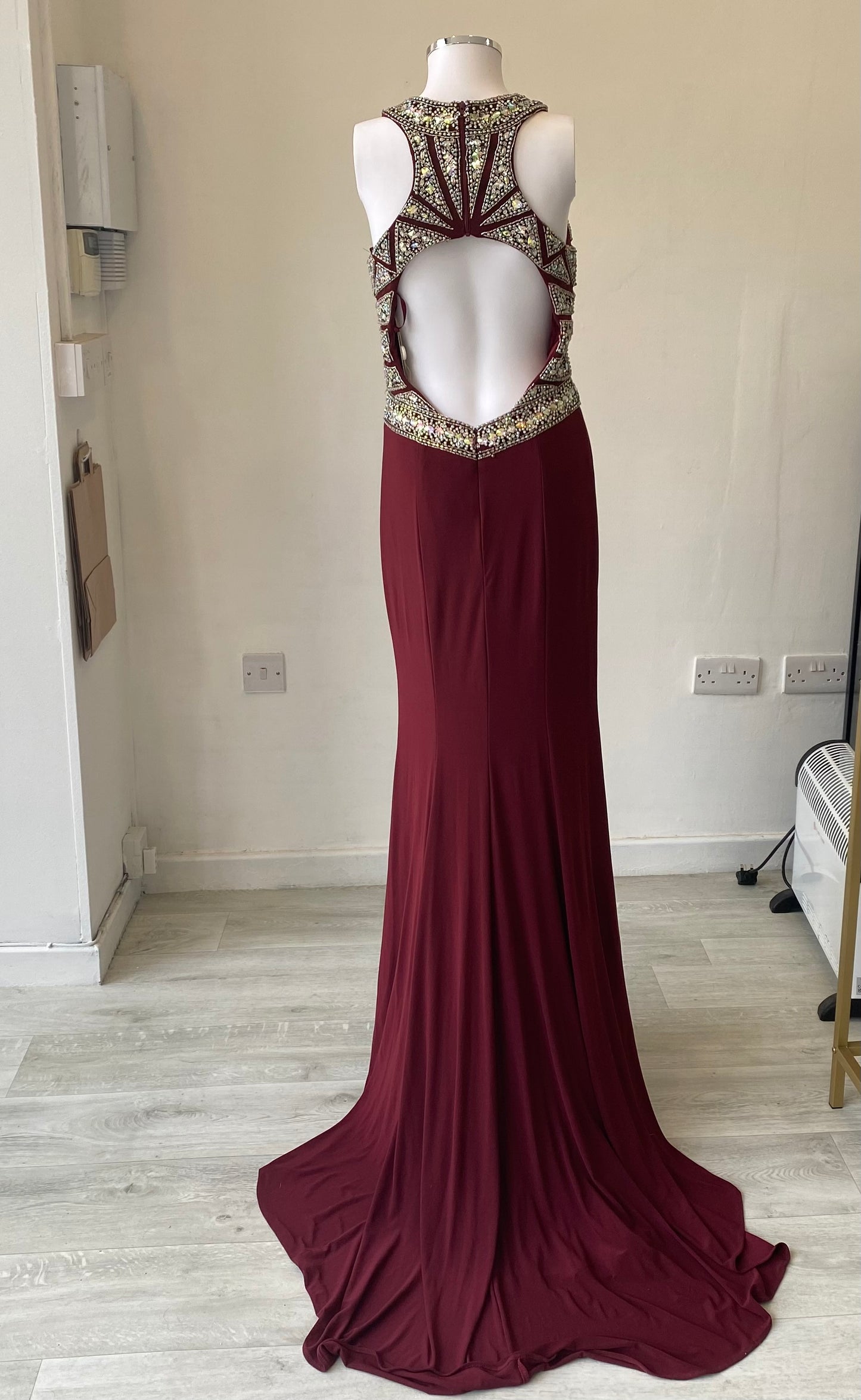 Angel Forever Beaded Burgundy Full Length Gown Prom Dress Size 6-8