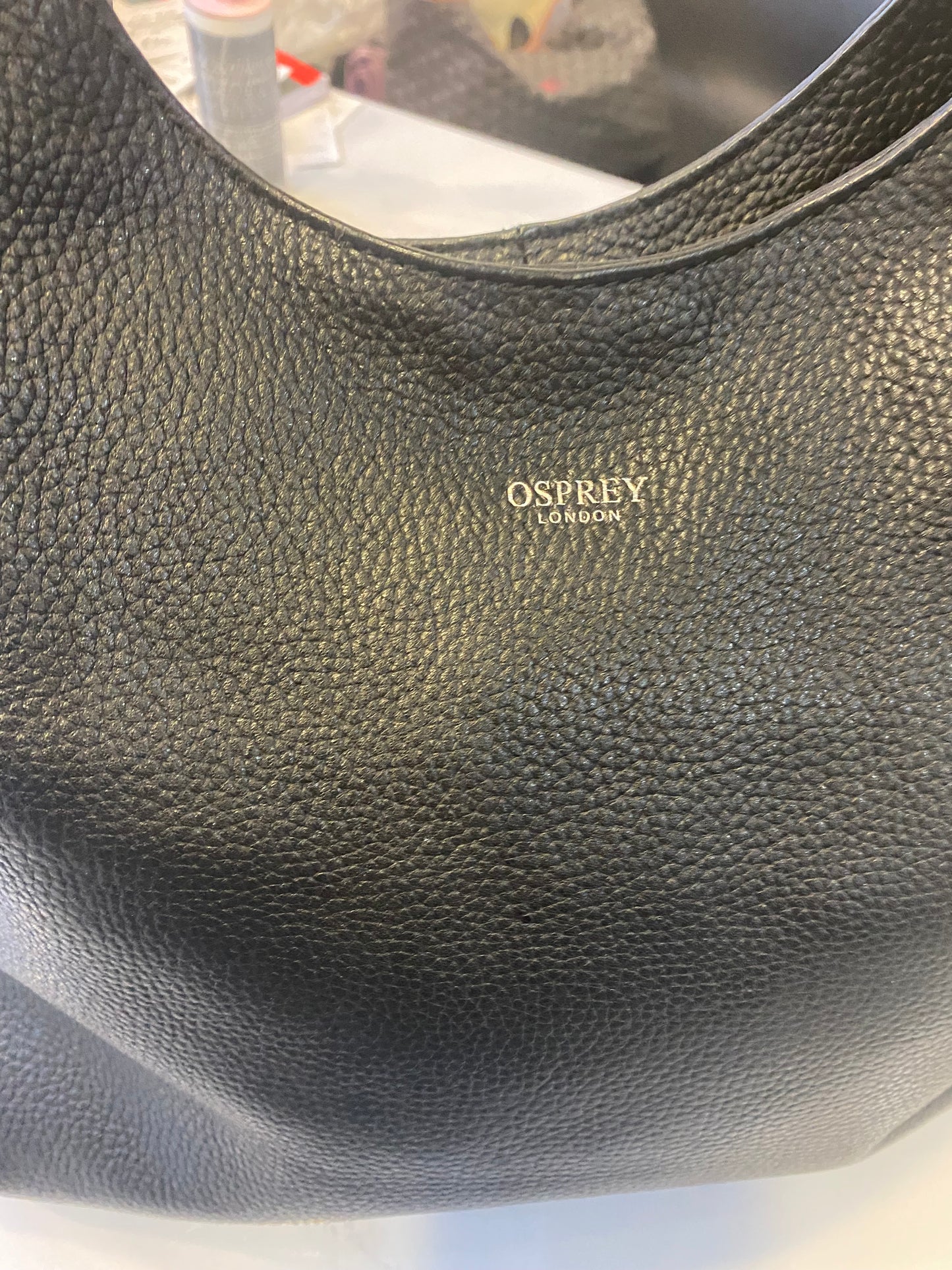 Osprey Black Leather Shoulder Handbag