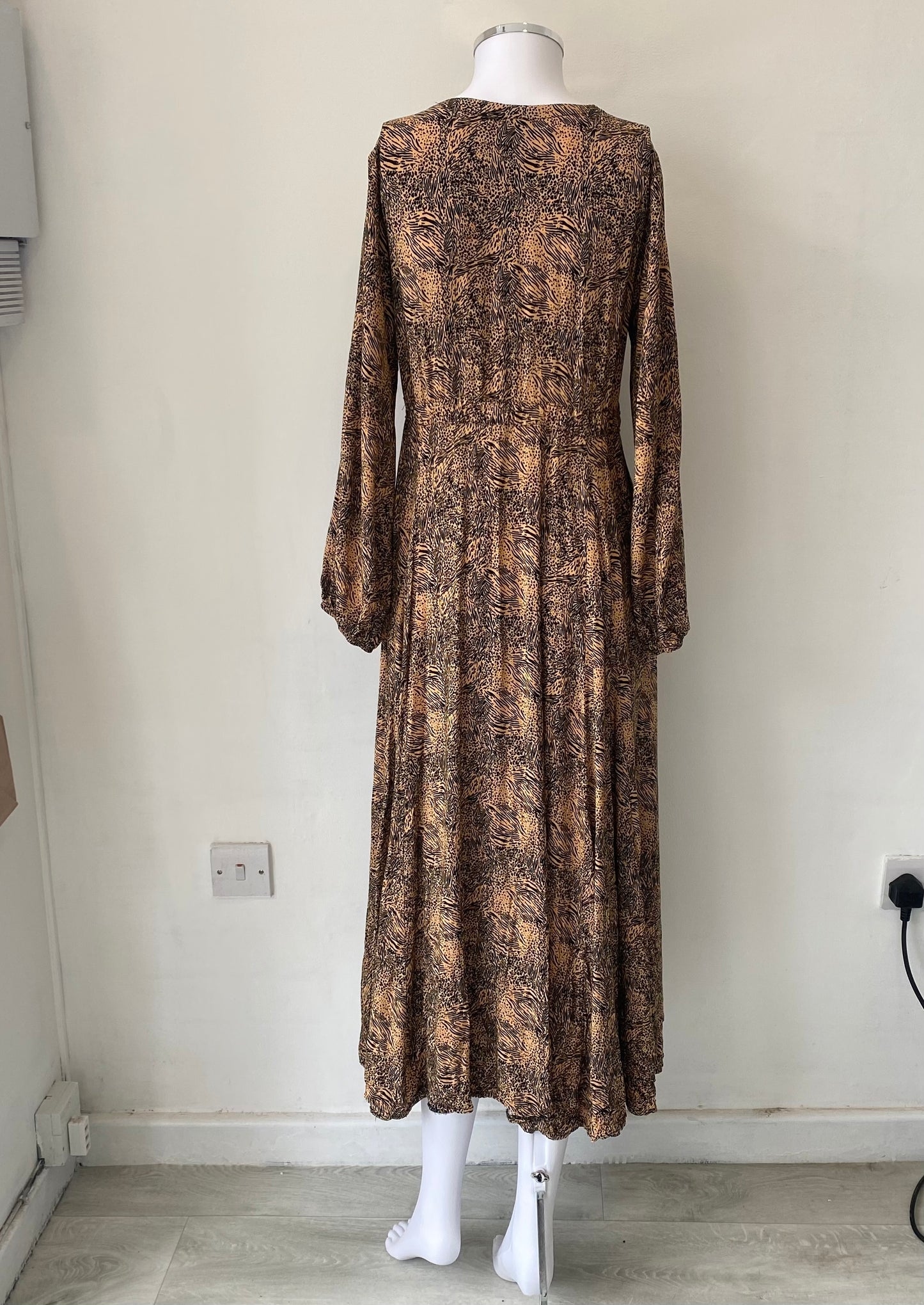 Jaase Patterned Maxi Dress Size 10-12