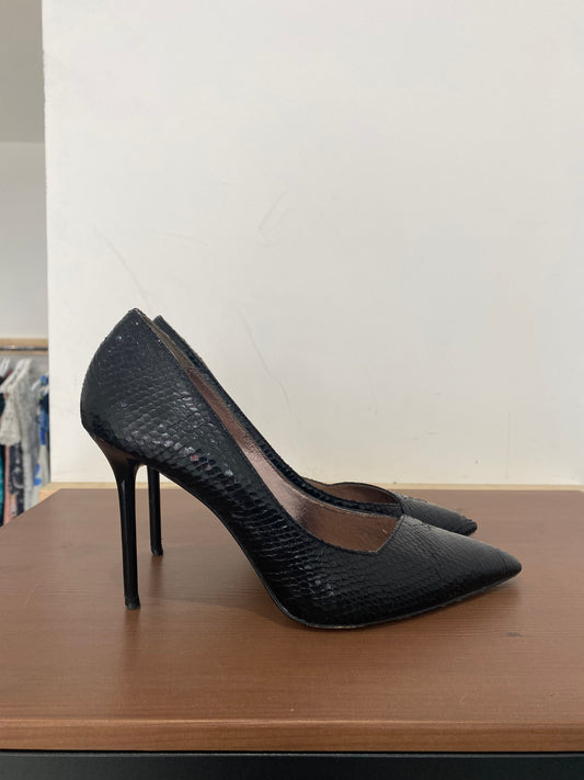 Zara Black Textured Heels Size 7