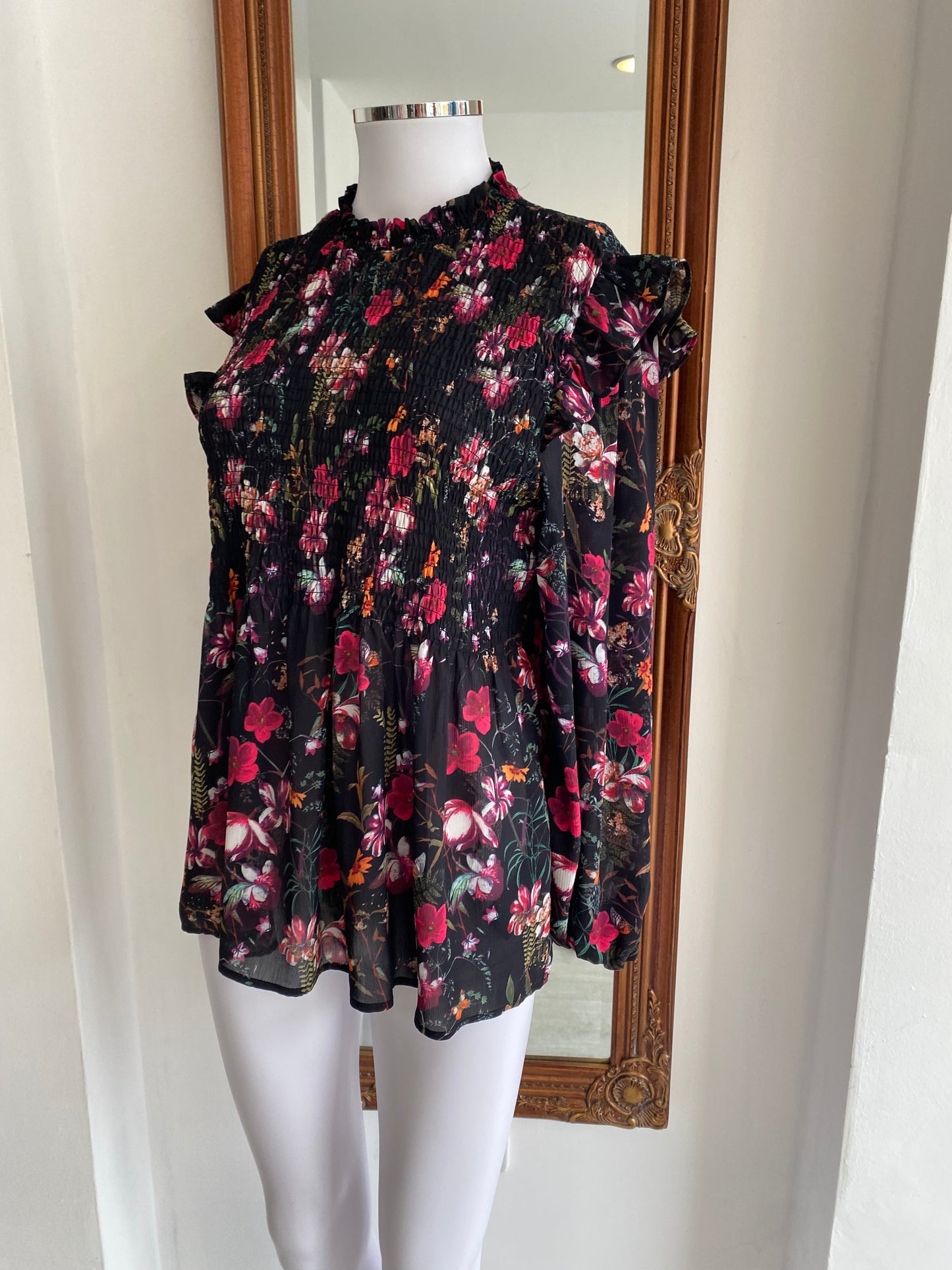 Ted Baker Floral Print Long Sleeved Floaty Top Size 10