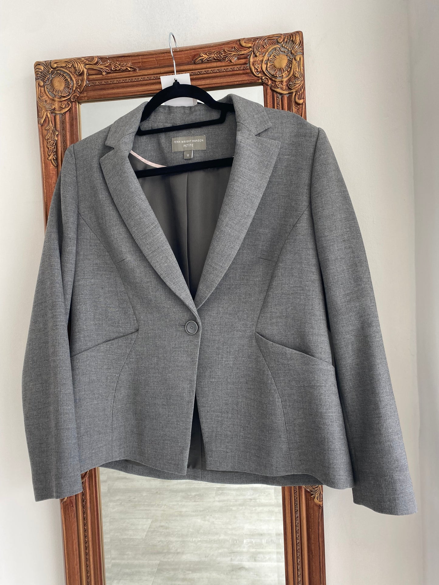 Fenn Wright Manson Petite Grey Jacket Trouser Suit Set