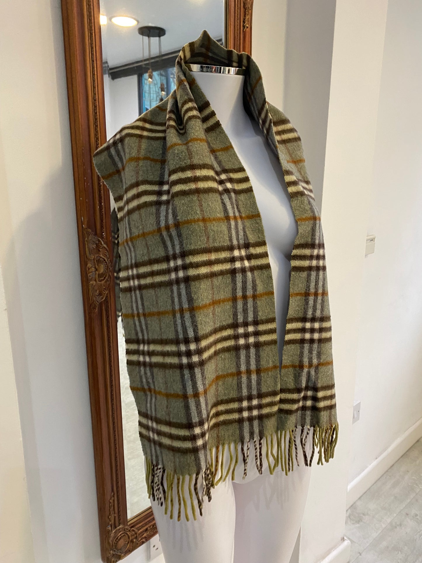 Burberry 100% Vintage Classic Checked