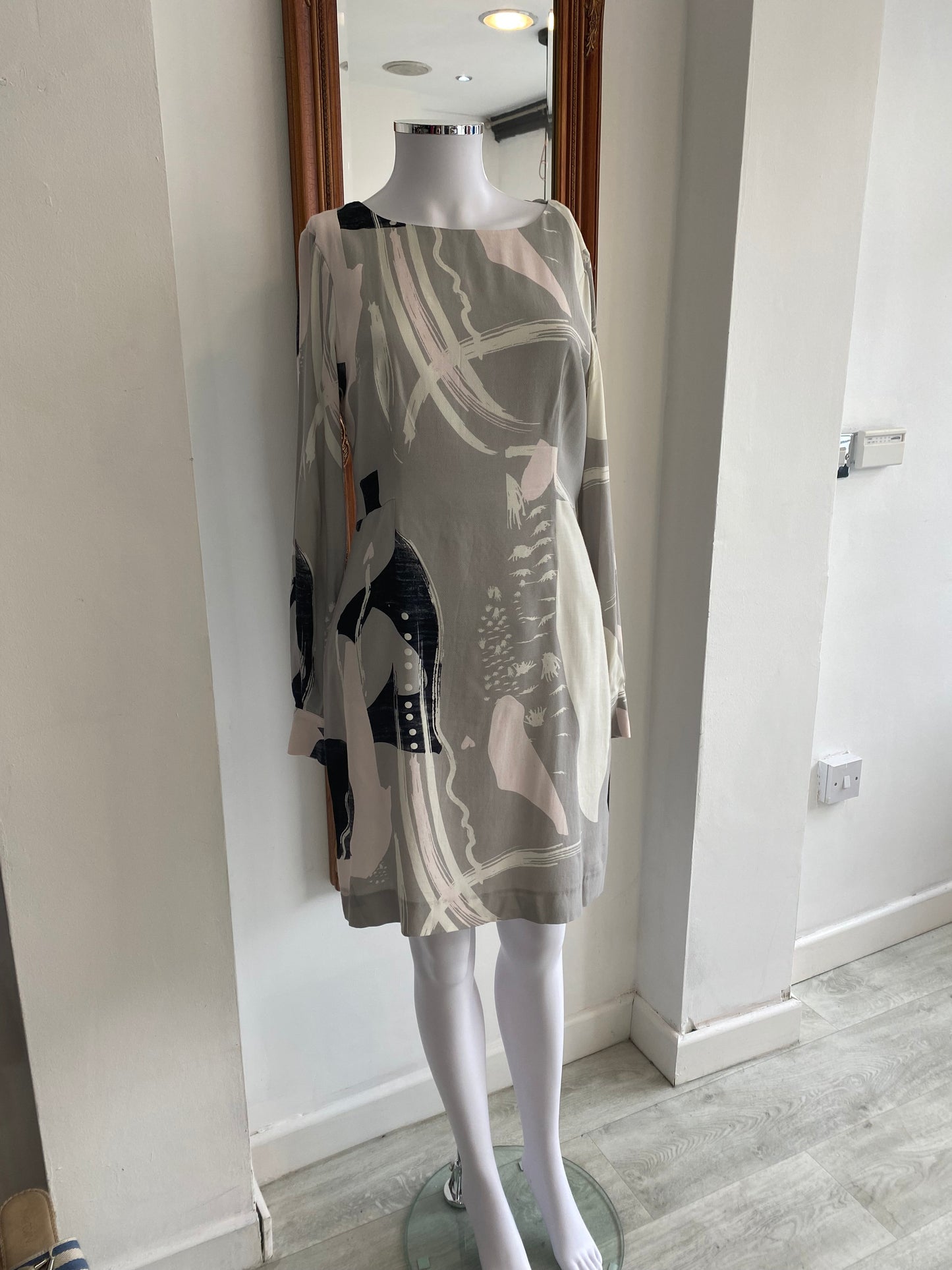 Oliver Bonas Grey Printed Dress Size 8