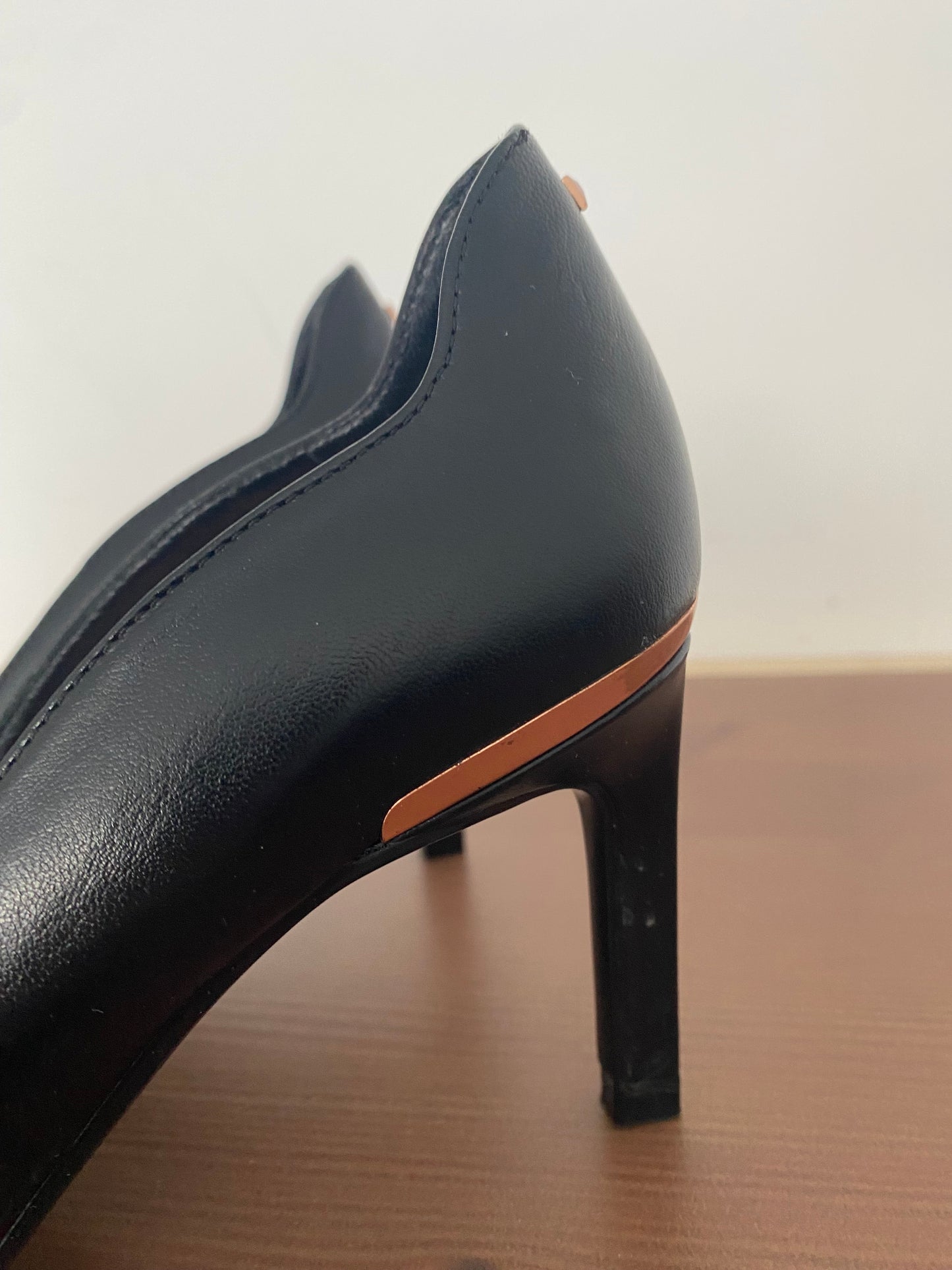 Ted Baker Black Leather Court Shoes Size 4