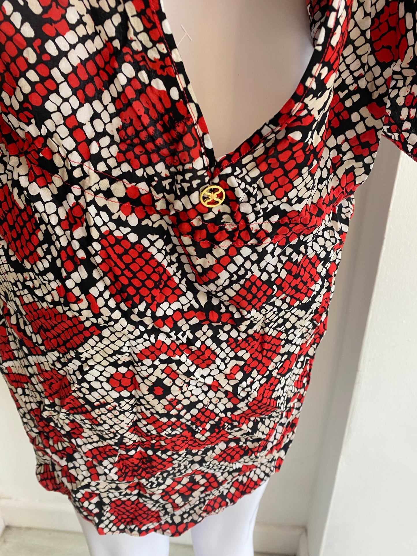 Vix Paula Ahermanny Red Printed Top Size Medium 10-12