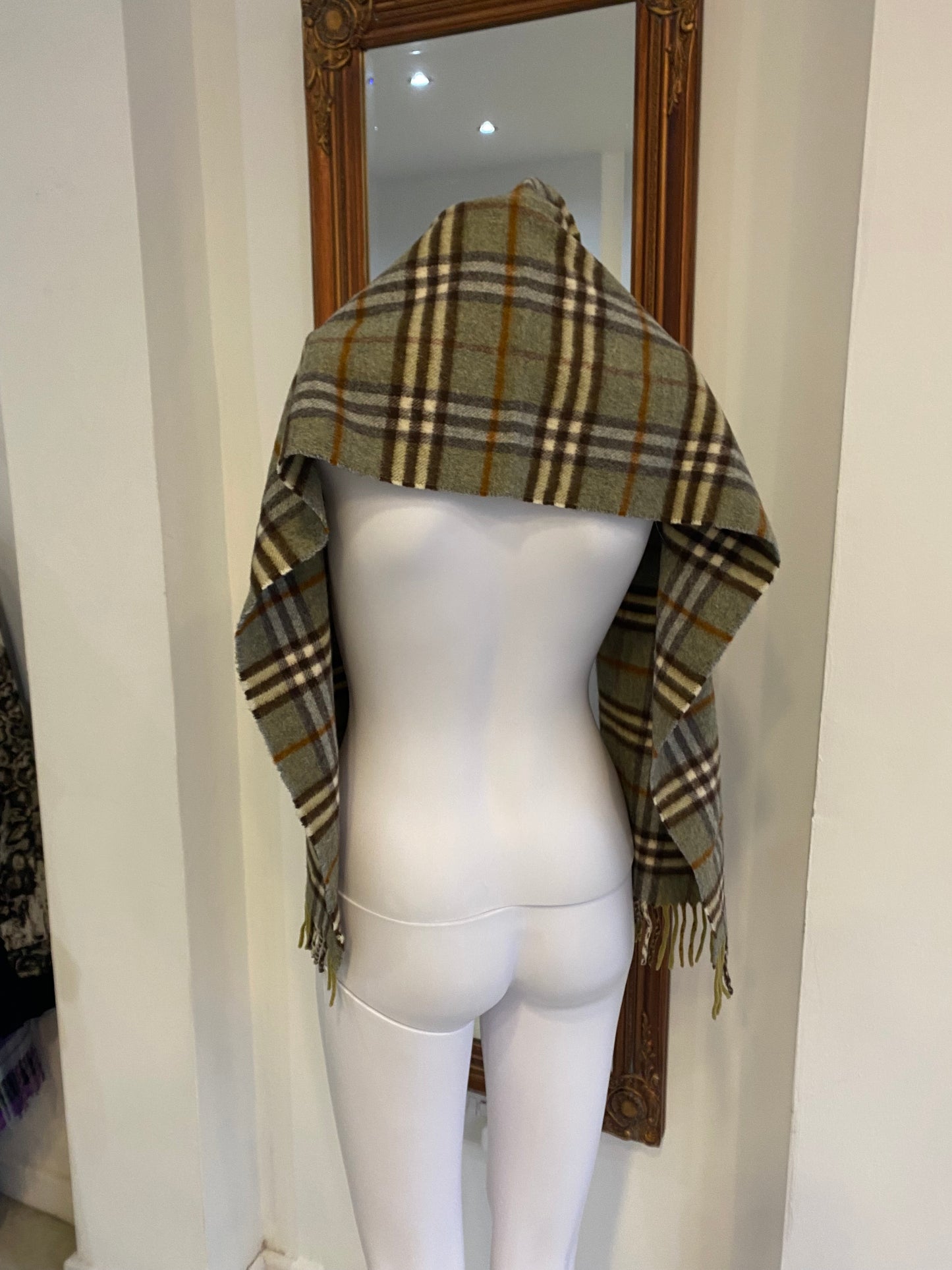 Burberry 100% Vintage Classic Checked