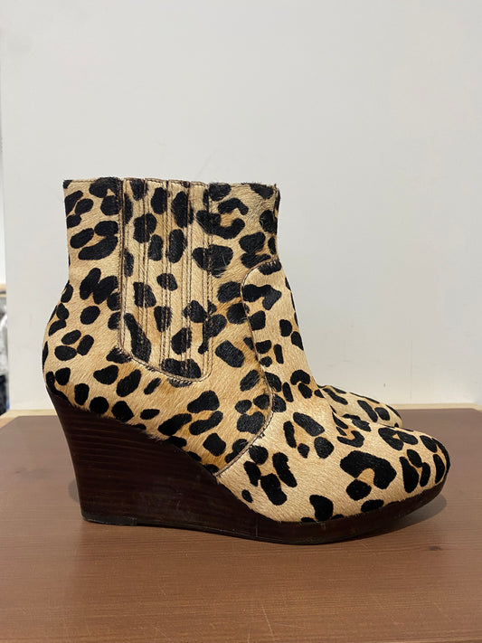 Boden Leopard Print Pony Skin Wedge Boots Size 6