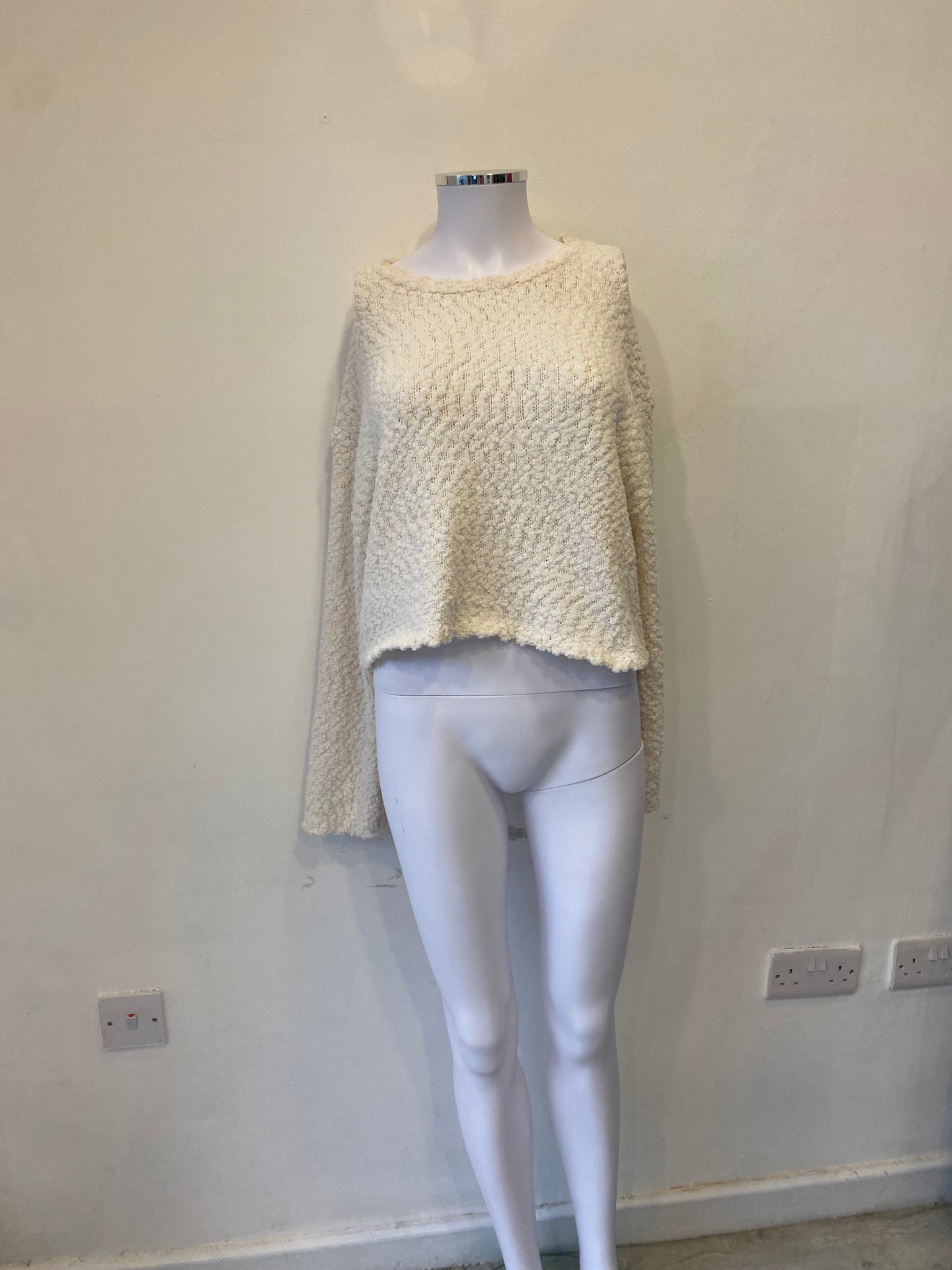 Zara White Chenille Jumper Size M