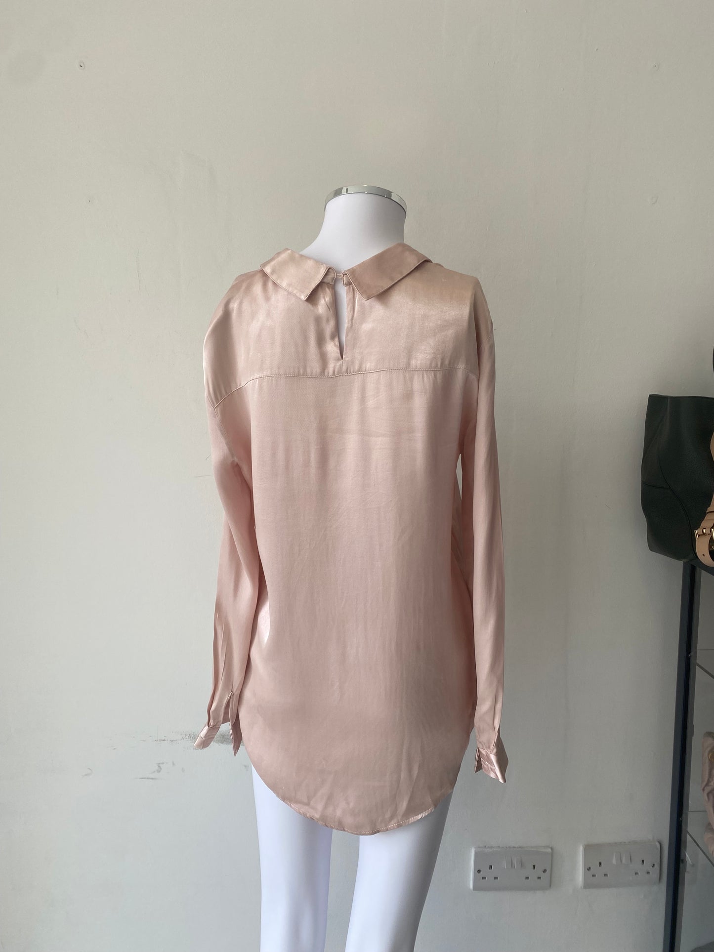 Zara Pink Silk Feel Blouse Size Small 8-10