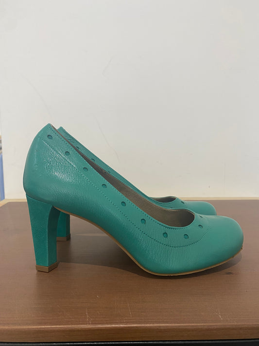 Fly London Green Court Shoes Size 5 New In Box