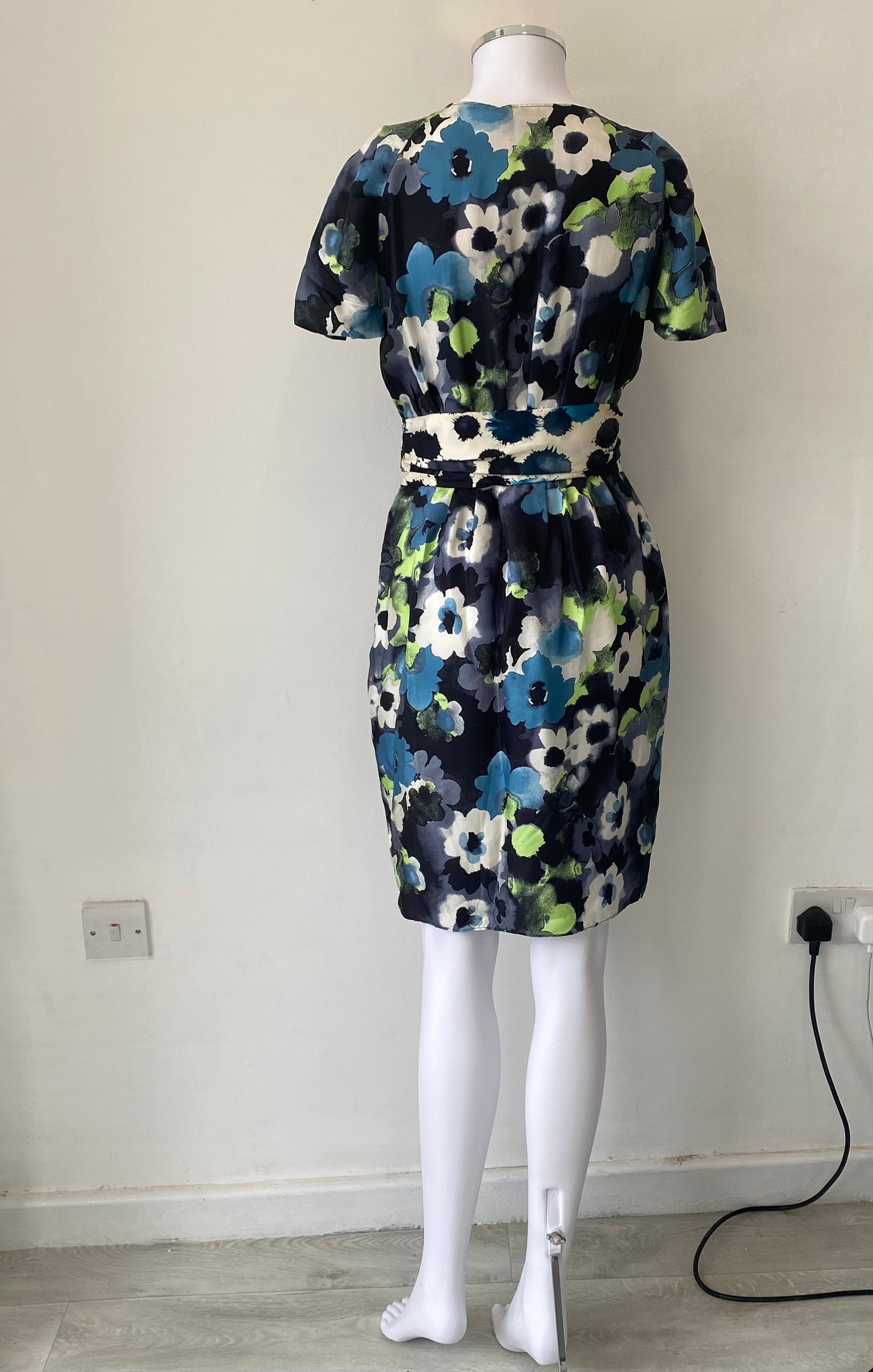 Moschino Cheap and Chic Silk Dress Size 6-8