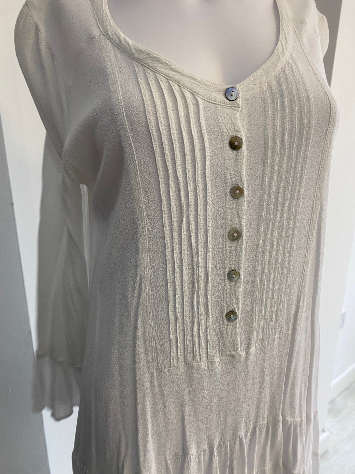 Ghost White Shirt or Dress Size Small 8-10