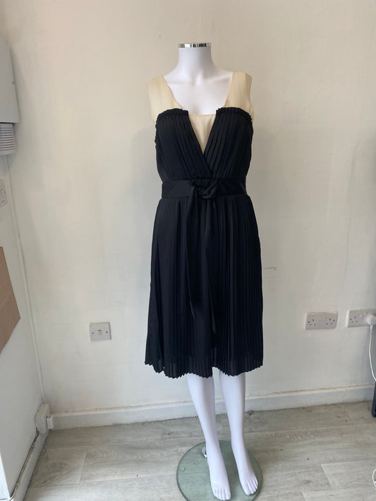 Somerset by Alice Temperley Black Pleated Dress Size 10